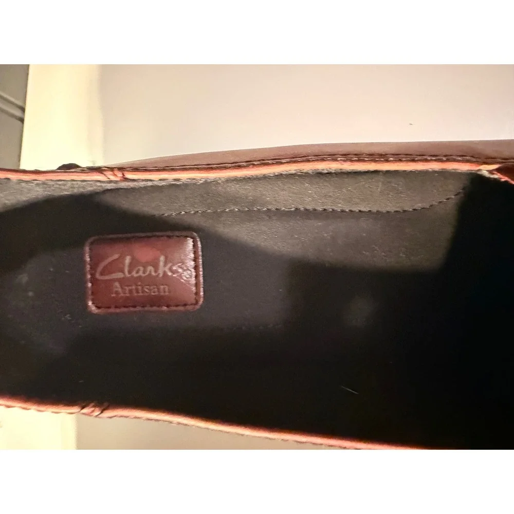Clark's burgundy  women' platform shoes